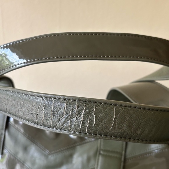 Lululemon green urban sanctuary bag shoulder tote - Picture 8 of 15